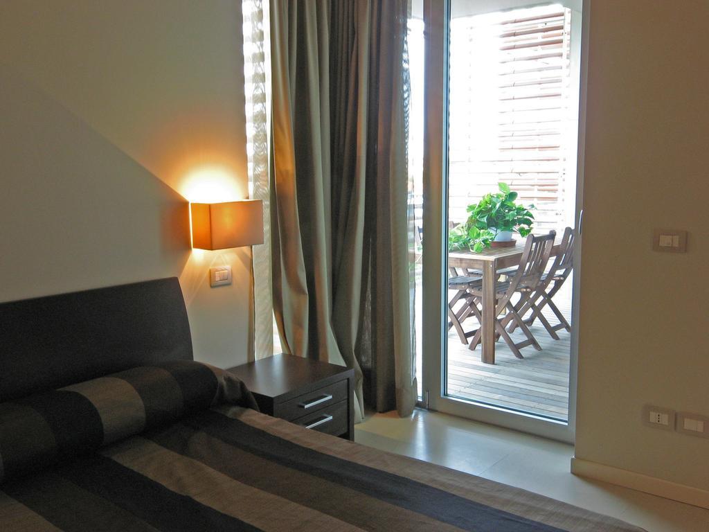 Residence Delfina Rimini Exterior foto