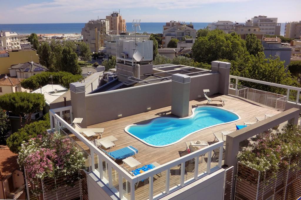 Residence Delfina Rimini Exterior foto